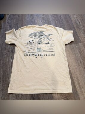 Vineyard Vines Cream Graphic Tee with Navy Print